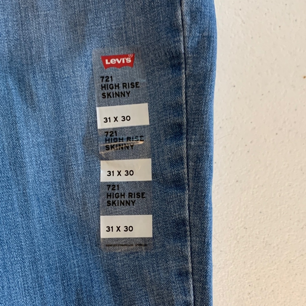 NWT Levi's Slim Fit Light Blue Jeans size 31x30 # 721 High rise skinny - Picture 5 of 7